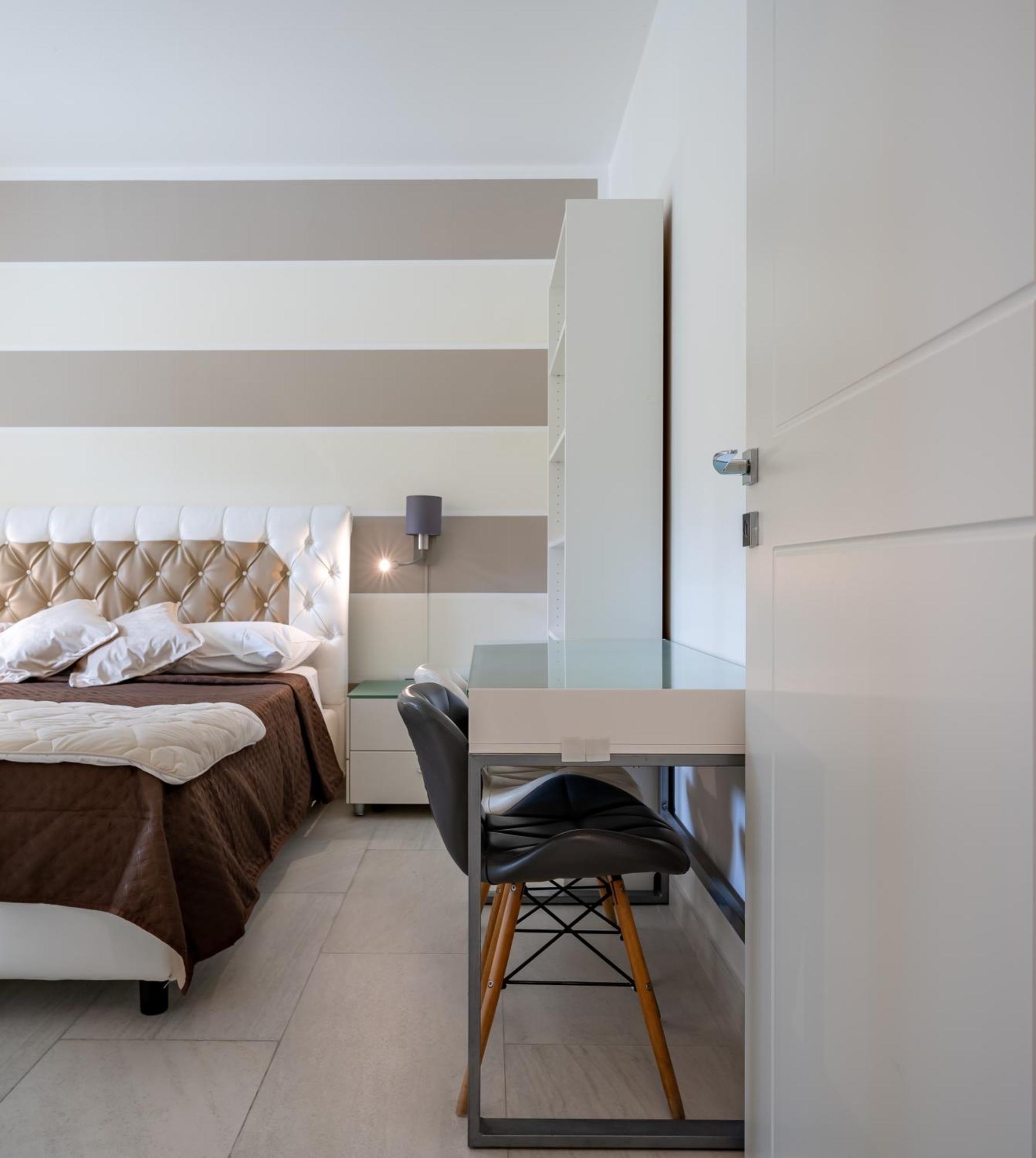 Kalbia Apartment Or Rooms Renovated, Functional, Intimate And More Cagliari Luaran gambar